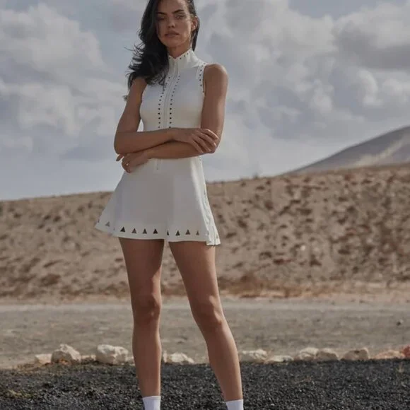 WISKII Lavish Laser Cut Zip Dress NEW With Tags - Picture 2 of 5